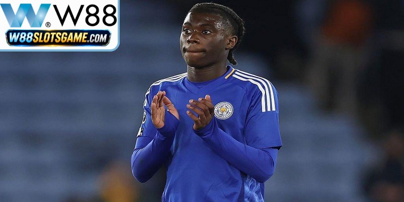 Abdukodir Khusanov Của Man City Khiến Quay Phim Nhập Viện 19 Monga giữ kỷ lục là cầu thủ trẻ thứ hai lịch sử giải đấu danh giá