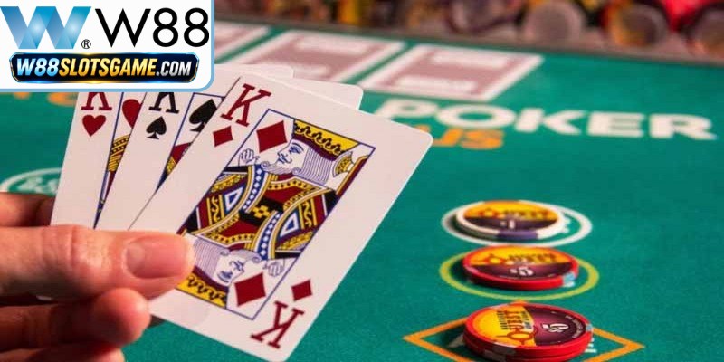 Đội ngũ nhân viên luôn sẵn sàng tư vấn về cách chơi bài liêng W88